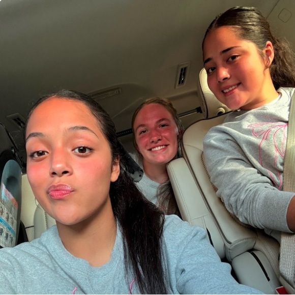 Meet your Posher, Amber - Picture 12 of 15